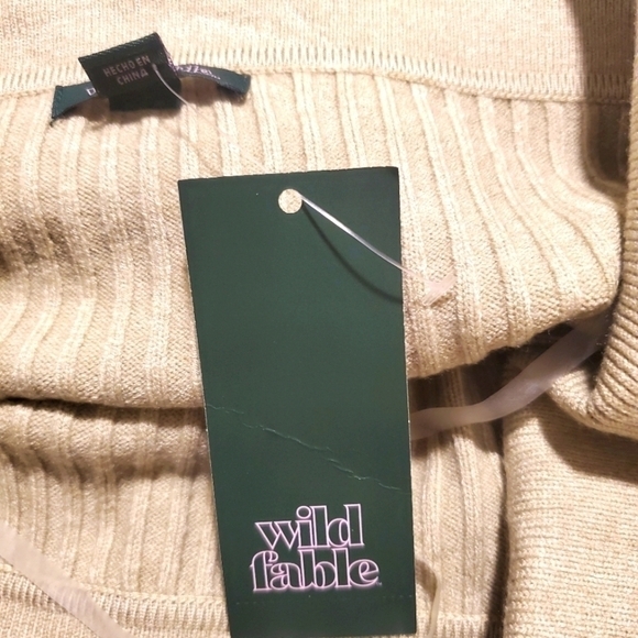 Wild Fable Fitted Off the Shoulder Sweater - Picture 5 of 8